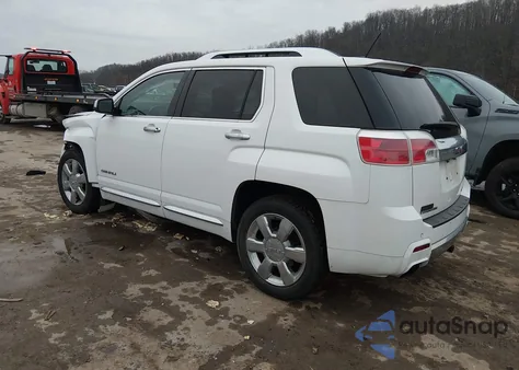 2015 GMC Terrain Denali из США, поврежденный, VIN 2GKFLZE30F6318374